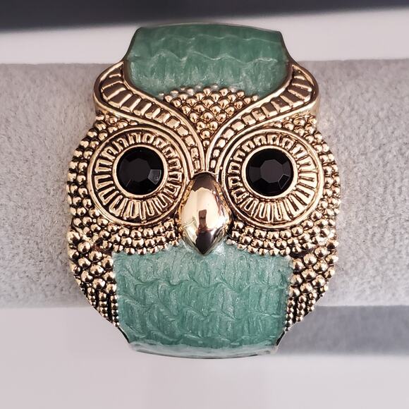 Owl Hinged Bangle Iridescent Green and Gold Tone with Black Bead Eyes Fun Casual - Picture 1 of 10